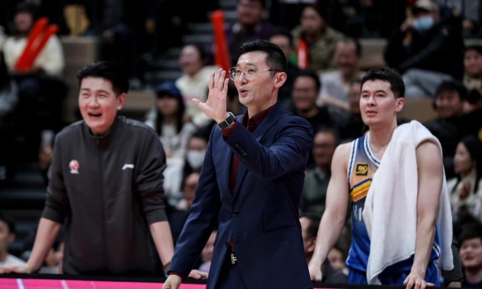 季只打了, 磅补强